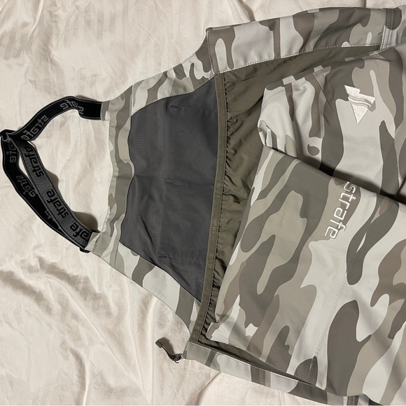 Starfe W Aspen Scarlet Bib Pants - Picture 7 of 8